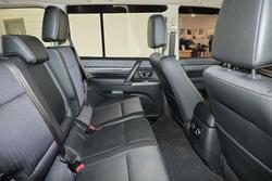 2018 Mitsubishi
Pajero GLS