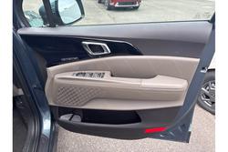 2024 Kia
Carnival GT-Line