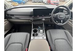 2024 Kia
                Carnival GT-Line