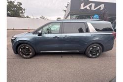 2024 Kia
                Carnival GT-Line