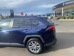 2019 Toyota
RAV4 Cruiser