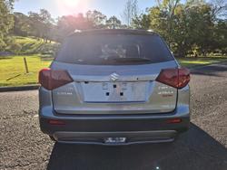 2022 Suzuki
Vitara Turbo