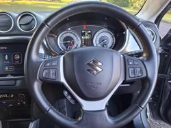 2022 Suzuki
Vitara Turbo