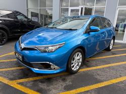 2018 Toyota
                Corolla Ascent Sport