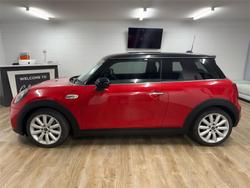 2018 MINI
Hatch Cooper S