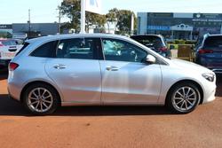 2022 Mercedes-Benz B-Class B180