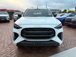 2025 Isuzu
MU-X LS-M