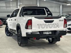 2019 Toyota
Hilux Rugged