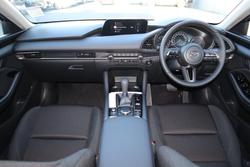 2024 Mazda
3 G20 Pure