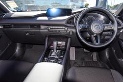 2025 Mazda
3 G20 Pure