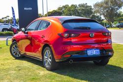 2025 Mazda
3 G20 Pure