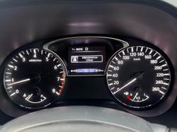 2017 Nissan
Pathfinder Ti