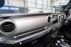 2021 Jeep
Wrangler Unlimited Willys