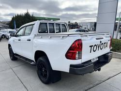 2022 Toyota
Hilux SR Hi-Rider