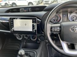 2022 Toyota
Hilux SR Hi-Rider