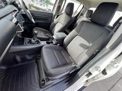 2022 Toyota
Hilux SR Hi-Rider