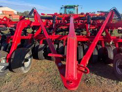 0 Massey Ferguson (Concord) Mf 9730-4010 Seeder Bar RED