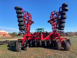 0 Massey Ferguson (Concord) Mf 9730-4010 Seeder Bar RED