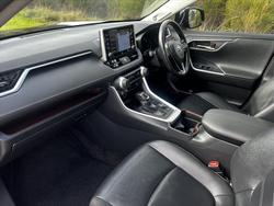 2021 Toyota
RAV4 Cruiser