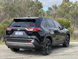 2021 Toyota
RAV4 Cruiser