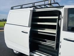 2017 LDV
G10