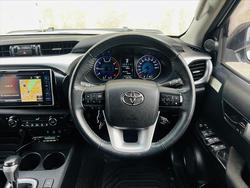 2018 Toyota
Hilux SR5