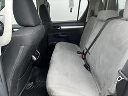 2018 Toyota Hilux SR5