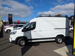 2022 LDV
Deliver 9