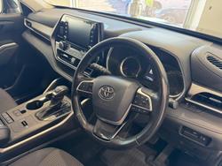 2022 Toyota
Kluger GX