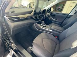 2022 Toyota
Kluger GX
