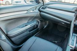2017 Honda
Civic VTi