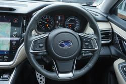 2022 Subaru
Outback AWD Touring