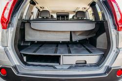 2012 Nissan
X-TRAIL Ti