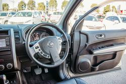 2012 Nissan
X-TRAIL Ti
