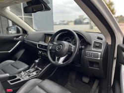2016 Mazda
CX-5 Akera