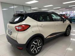 2015 Renault
Captur Dynamique