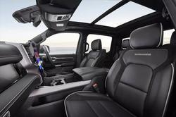 2025 RAM
1500 Laramie Sport Hurricane SO RamBox