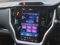 2021 Subaru
Outback AWD Touring