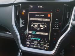 2021 Subaru
Outback AWD Touring
