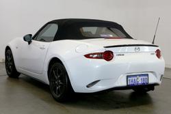 2015 Mazda
MX-5 GT