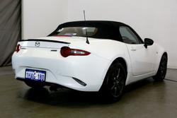 2015 Mazda
MX-5 GT