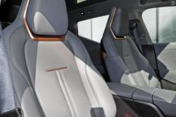 2025 Zeekr
                X AWD