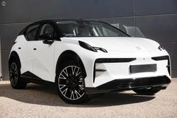 2025 Zeekr
X AWD
