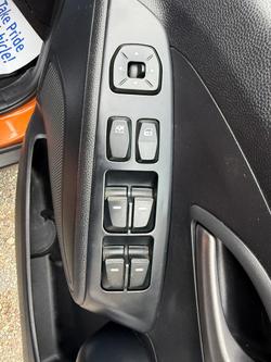 2013 Hyundai ix35 Active Series II Atomic Orange