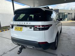 2017 Land Rover Discovery SD4 SE Series 5 MY17 4X4 Dual Range Fuji White