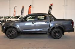 2025 Isuzu
D-MAX X-TERRAIN