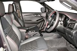 2025 Isuzu
D-MAX X-TERRAIN