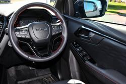 2025 Isuzu D-MAX X-TERRAIN