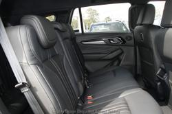 2025 Isuzu
                MU-X LS-T