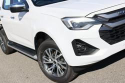 2025 Isuzu
D-MAX LS-U